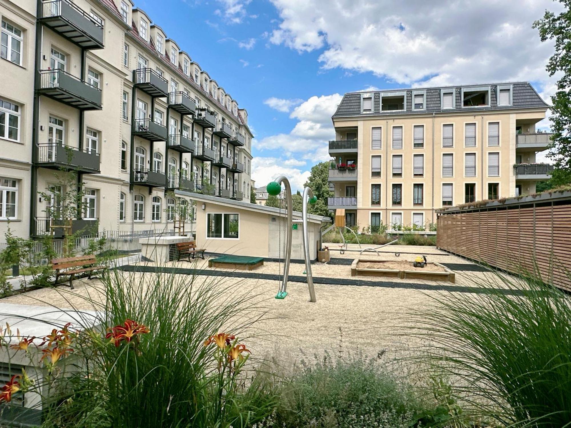 Oasis Appart - Wohnen In Dresden - Netflix - Tiefgarage - Dachterrasse Экстерьер фото